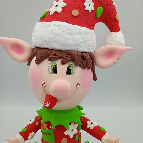 Ernie the Elf, Christmas Elf Figurine, Whimsical Holiday Shelf Sitter, Christmas - Picture 9 of 11
